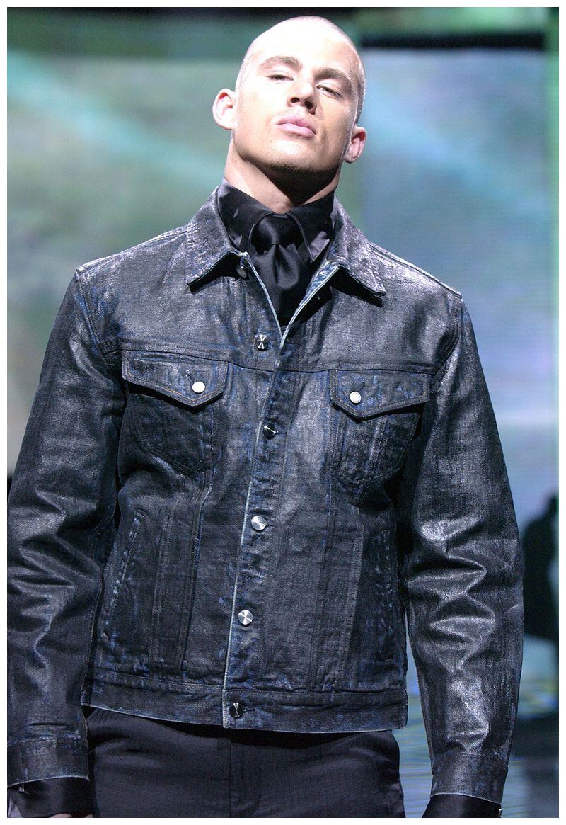 钱宁·塔图姆曾经是时尚男模?40岁仍保持着肌肉身材,超级帅__财经头条