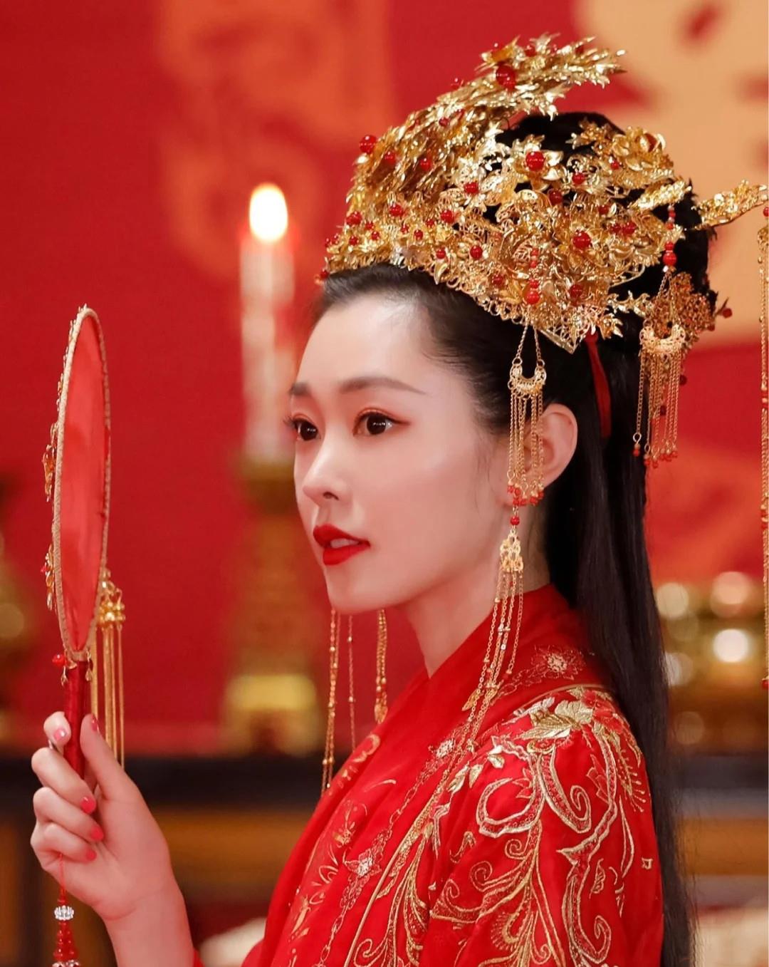 宋轶被称为"旗袍女神",没想到古装扮相也让人惊艳,私服也时髦