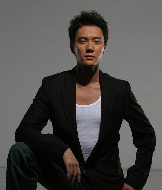 组图:冯绍峰早期写真