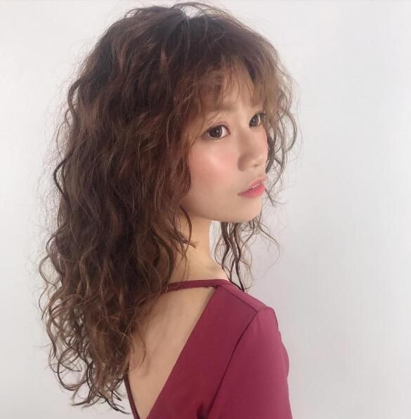 羊毛卷(泡面卷)发型合集__财经头条