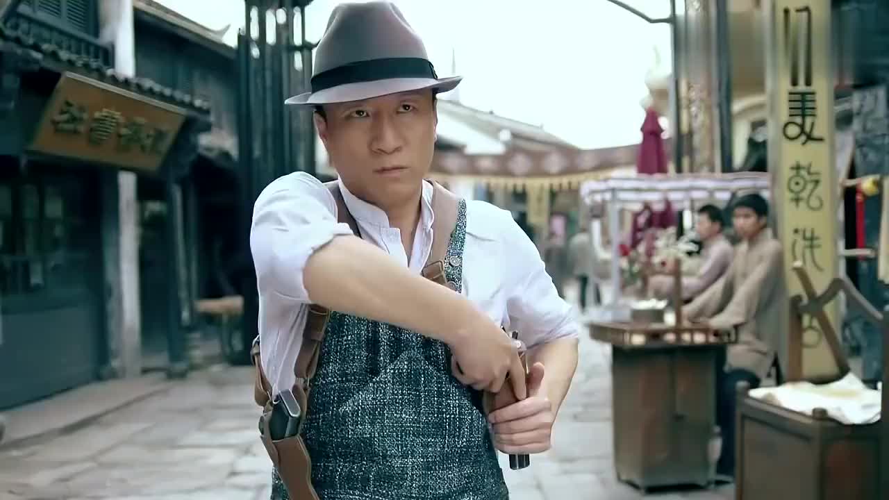 一代枭雄何辅堂寻找照片上的人人神奇消失