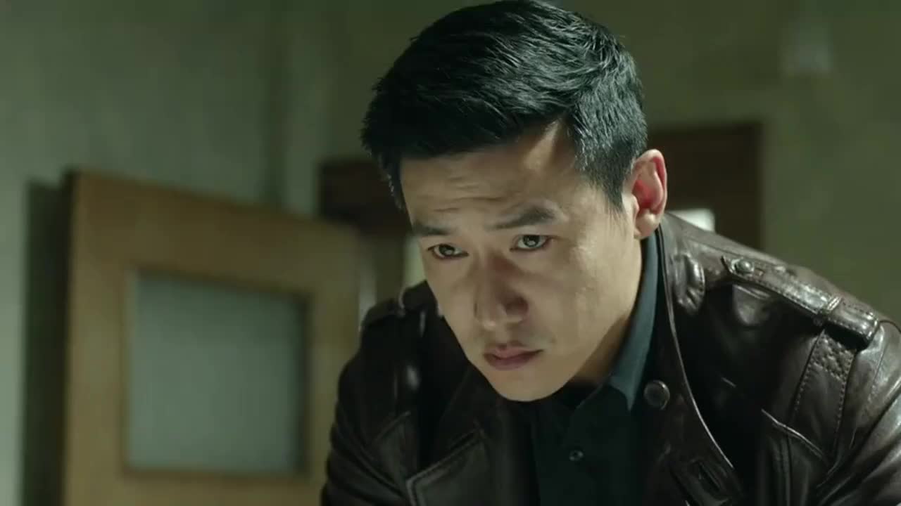 侯亮平要赵德汉送送自己赵德汉没有一点疑惑未曾想会发生事