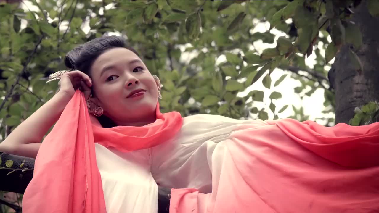 青丘狐传说花月告诉卓云一时半会是找不到山妖的自己要帮他