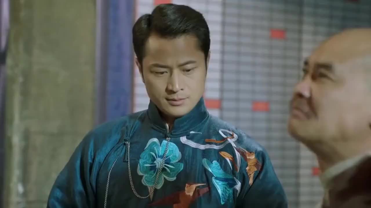 义海童念回忆腹黑在帮助自己的那一刻就在自己心里生下根13896