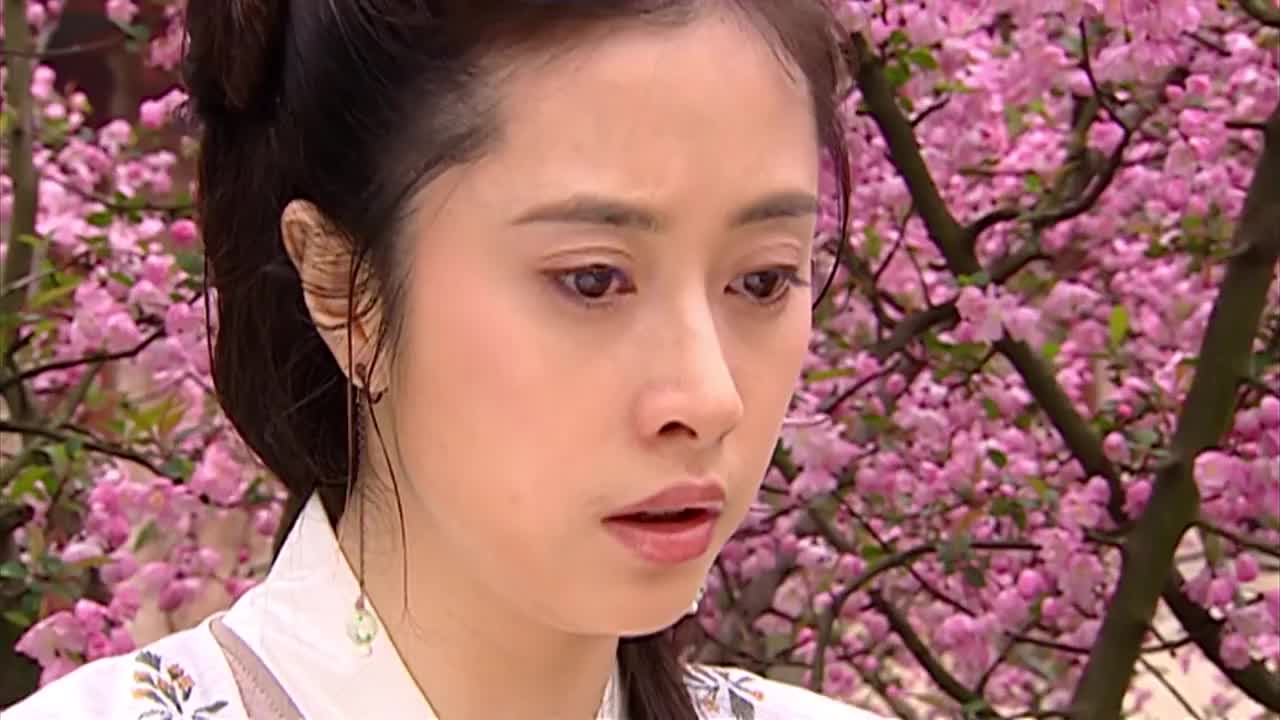 连城诀江湖郎中救下万圭一命戚芳百两银子感谢谁料竟他不要