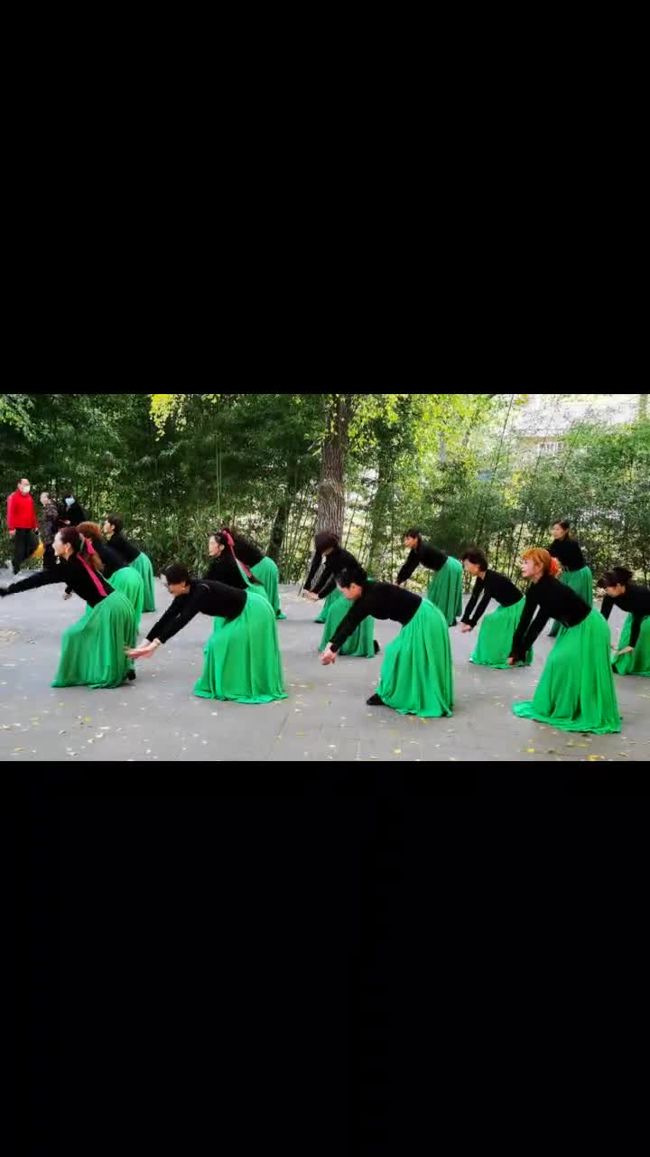 广场舞魅力朵朵广场舞《康巴情》歌曲经典 舞蹈大气