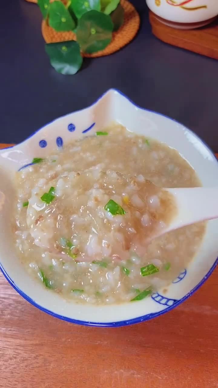 白萝卜牛肉粥清凉去燥宝宝爱吃