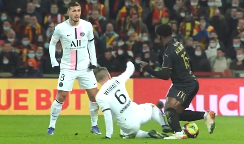 0比1!巴黎遭打击,梅西致命失误,创造2尴尬纪录,苦笑休闲区蓝鸢梦想 - Www.slyday.coM 0比1!巴黎遭打击,梅西致命失误,创造2尴尬纪录,苦笑休闲区蓝鸢梦想 - Www.slyday.coM