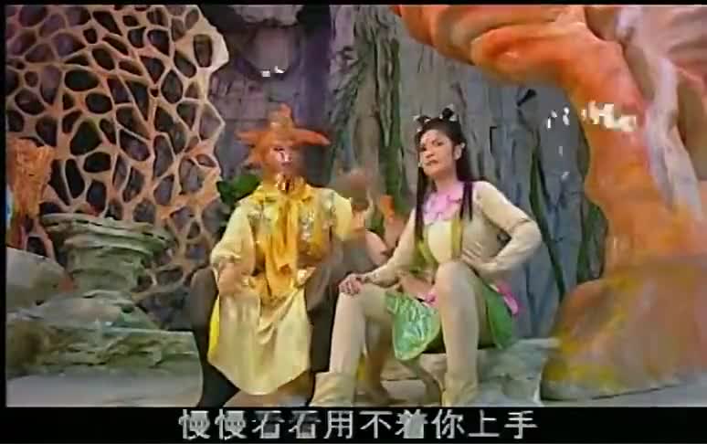 西游记后传:九头虫根本不是小白龙的对手,孙悟空和哪吒看热闹