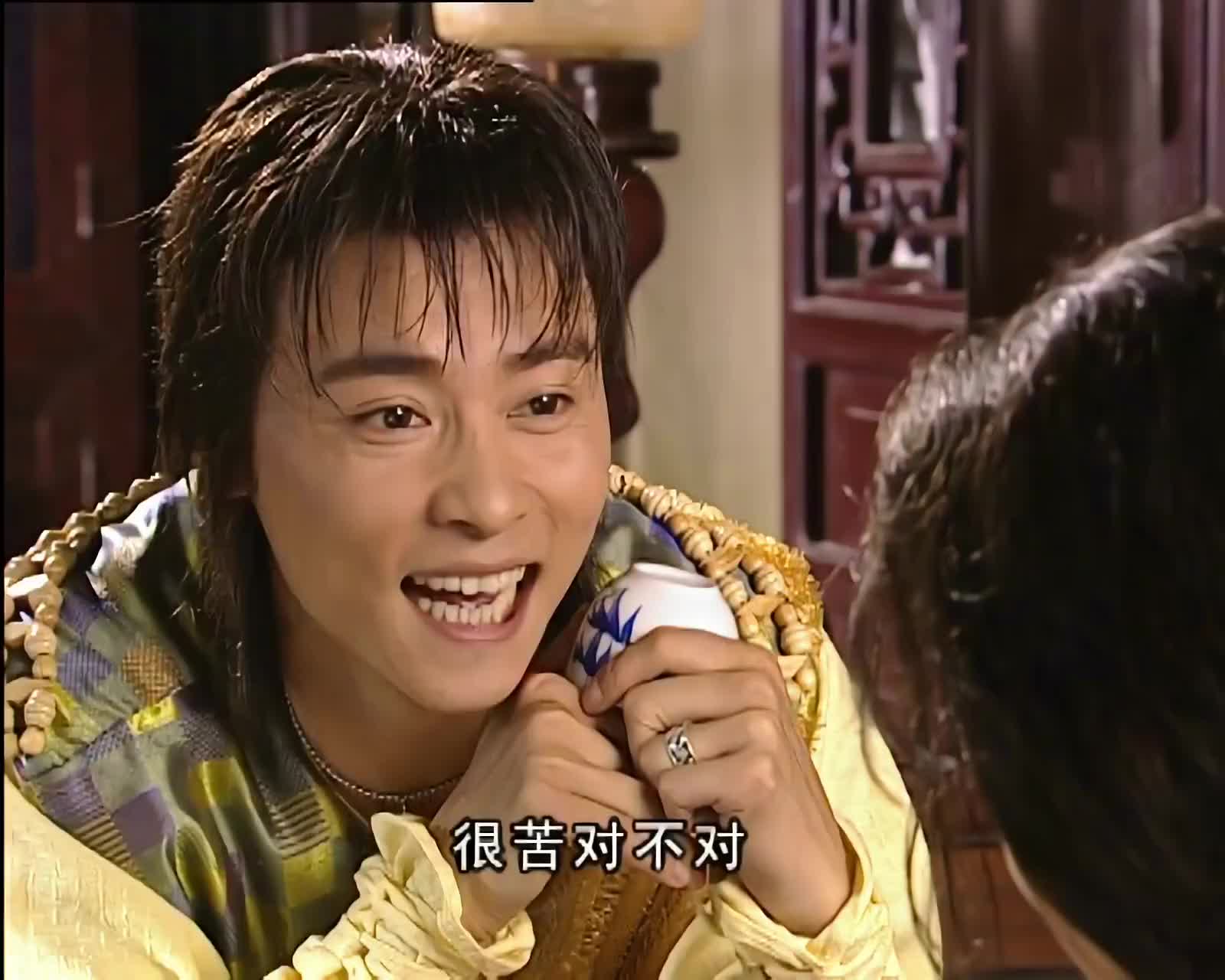 水月洞天童心受血蟒感应童战察觉不对劲飞一样的跑走