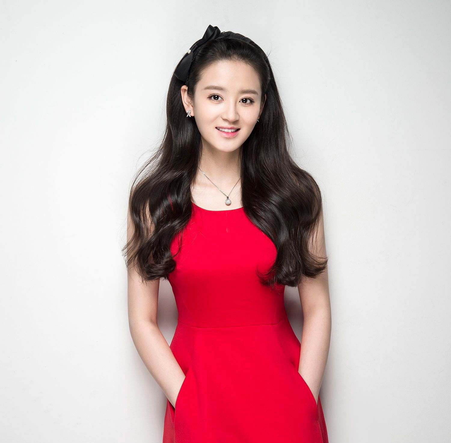 90后新生代演员曾一萱,用心揣摩,生动,自然的扎实演技获得认可