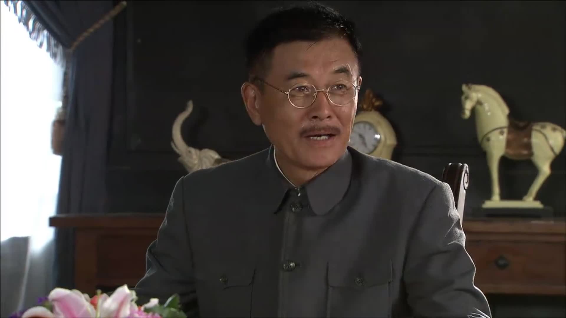 与狼共舞:曲培中见酒一直没有上来,十分着急