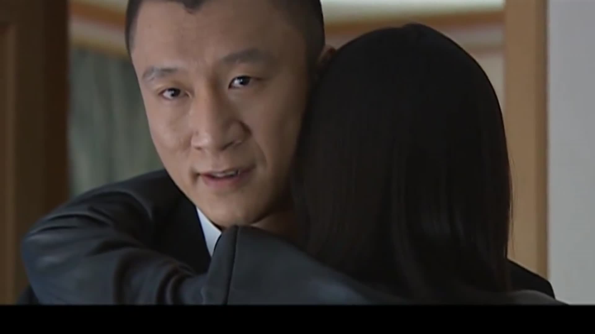 征服刘华强挤出笑安慰梅子下秒却眼神一变一看就是要杀人