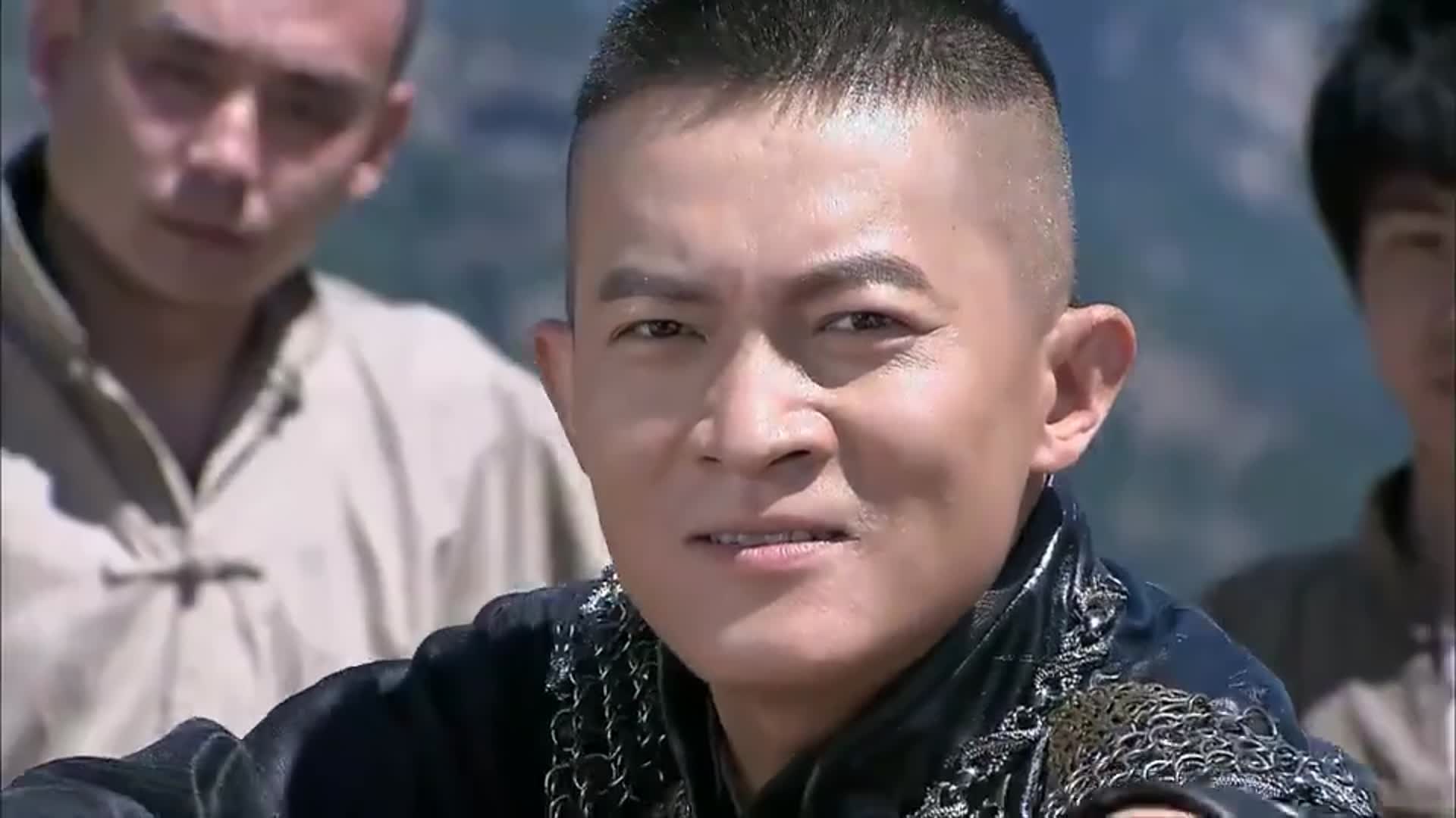 精彩推荐马九斤山上比武打败土匪无敌手还得跑去热河