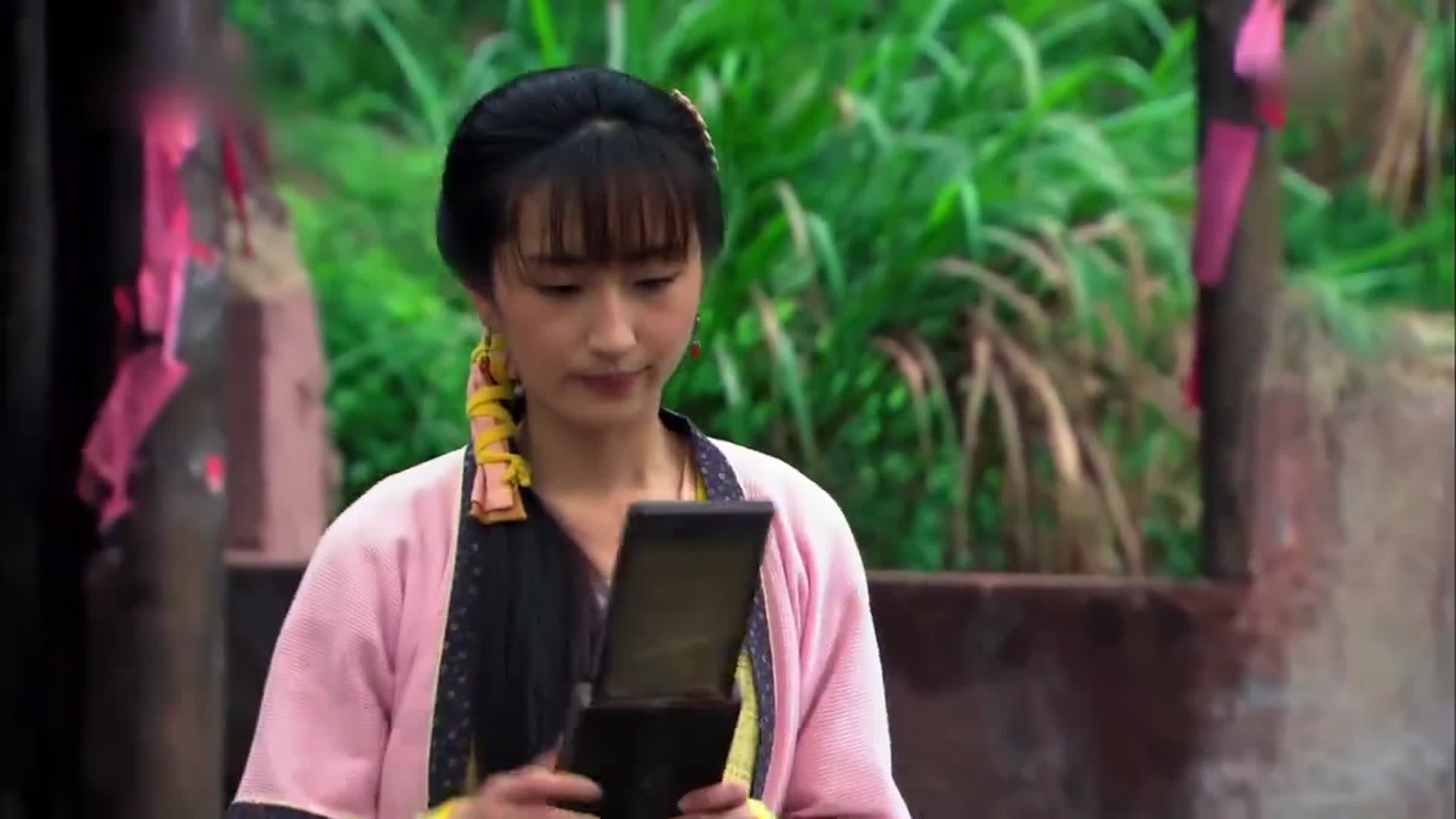 影视鉴赏绮婷拜陆判爷爷只因容貌焦虑想变得和姐姐一样漂亮