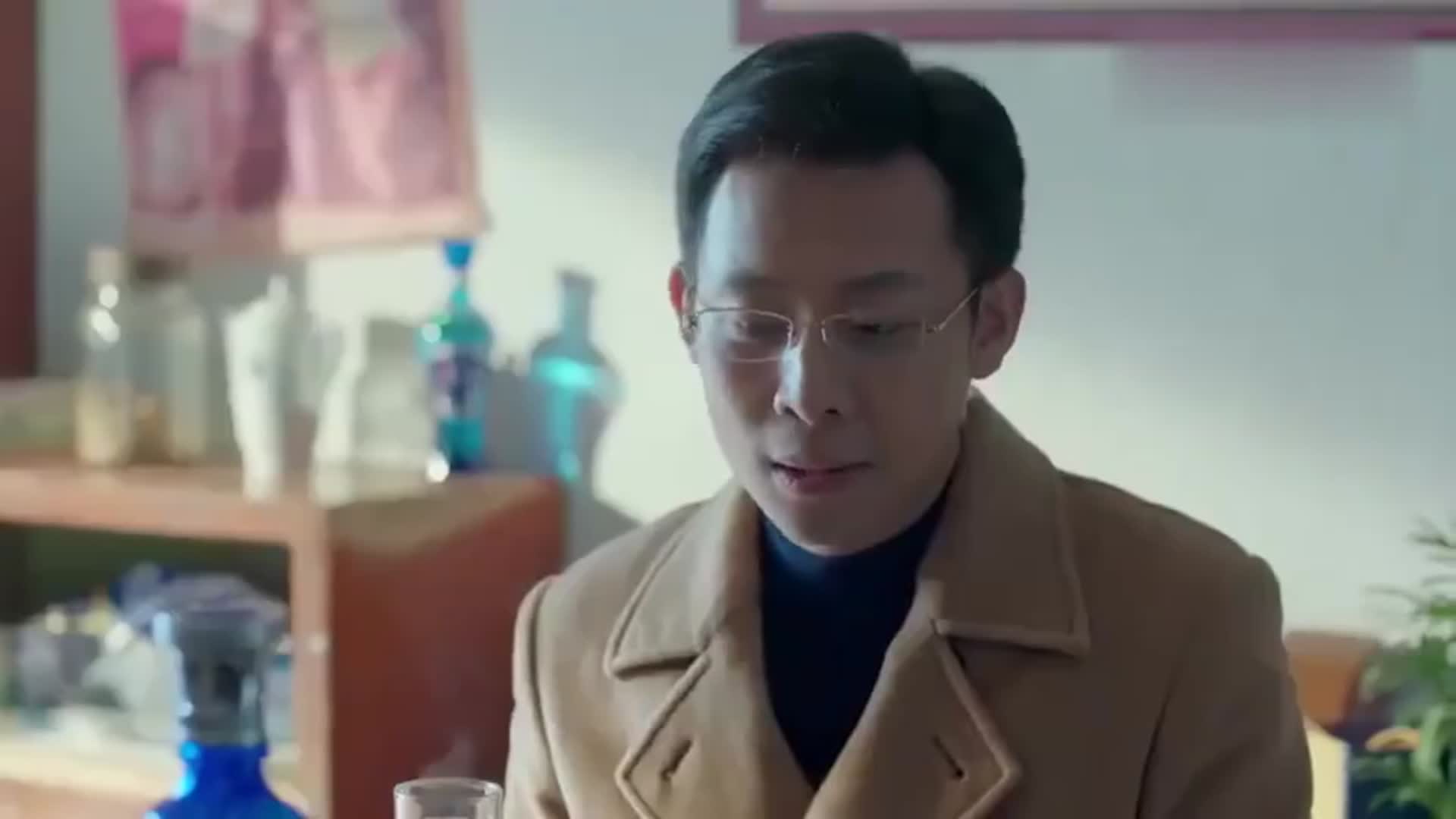 鸡毛飞上天殷桃和张译吵架气得不吃饭和保姆吵起来了