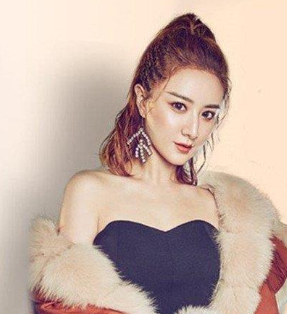 薇娅整容前后照片对比薇娅真的整容了吗