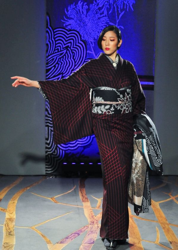 jotaro saito 2020秋冬东京时装周,唯美和服走秀