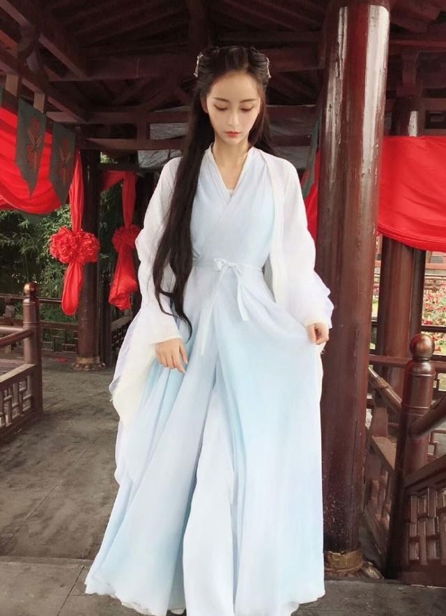 毛晓慧你演成这样我们还咋看神雕侠侣