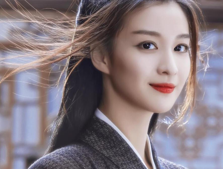 《燕云台》王楚然上线,剧中将与唐嫣争宠,她真是宠妃专业户啊!