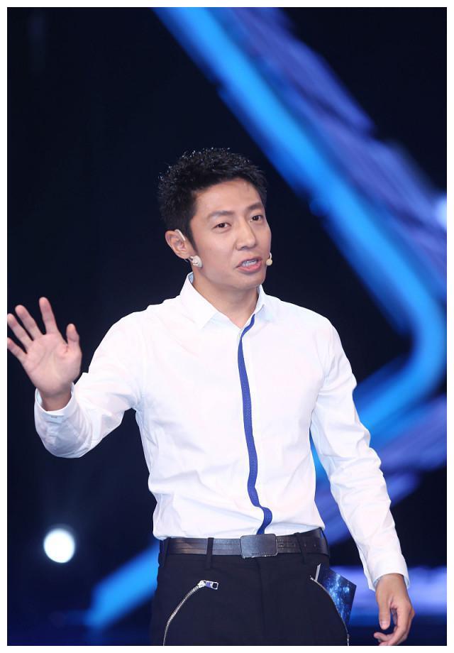 从央视名嘴到芳心纵火犯藏了13年的撒贝宁最终现出原形