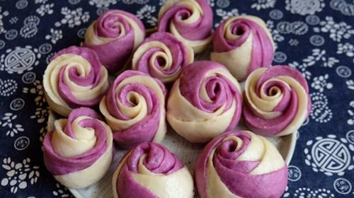 原来紫薯玫瑰花馒头这样做，颜色亮丽，松软香甜，好看又好吃！休闲区蓝鸢梦想 - Www.slyday.coM