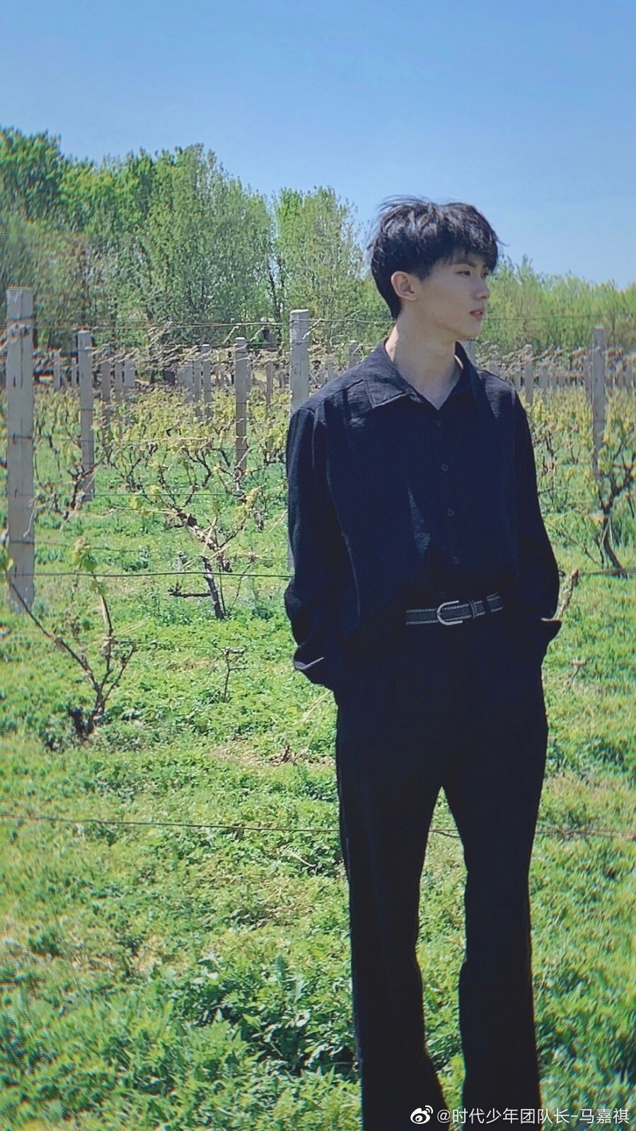 时代少年团马嘉祺的腿,是可以出圈的程度吧!_高清图集_新浪网