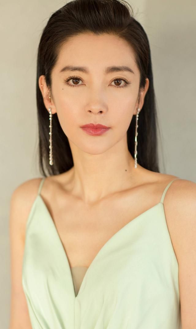 李冰冰美图,唯美动人,如同画中仙子!