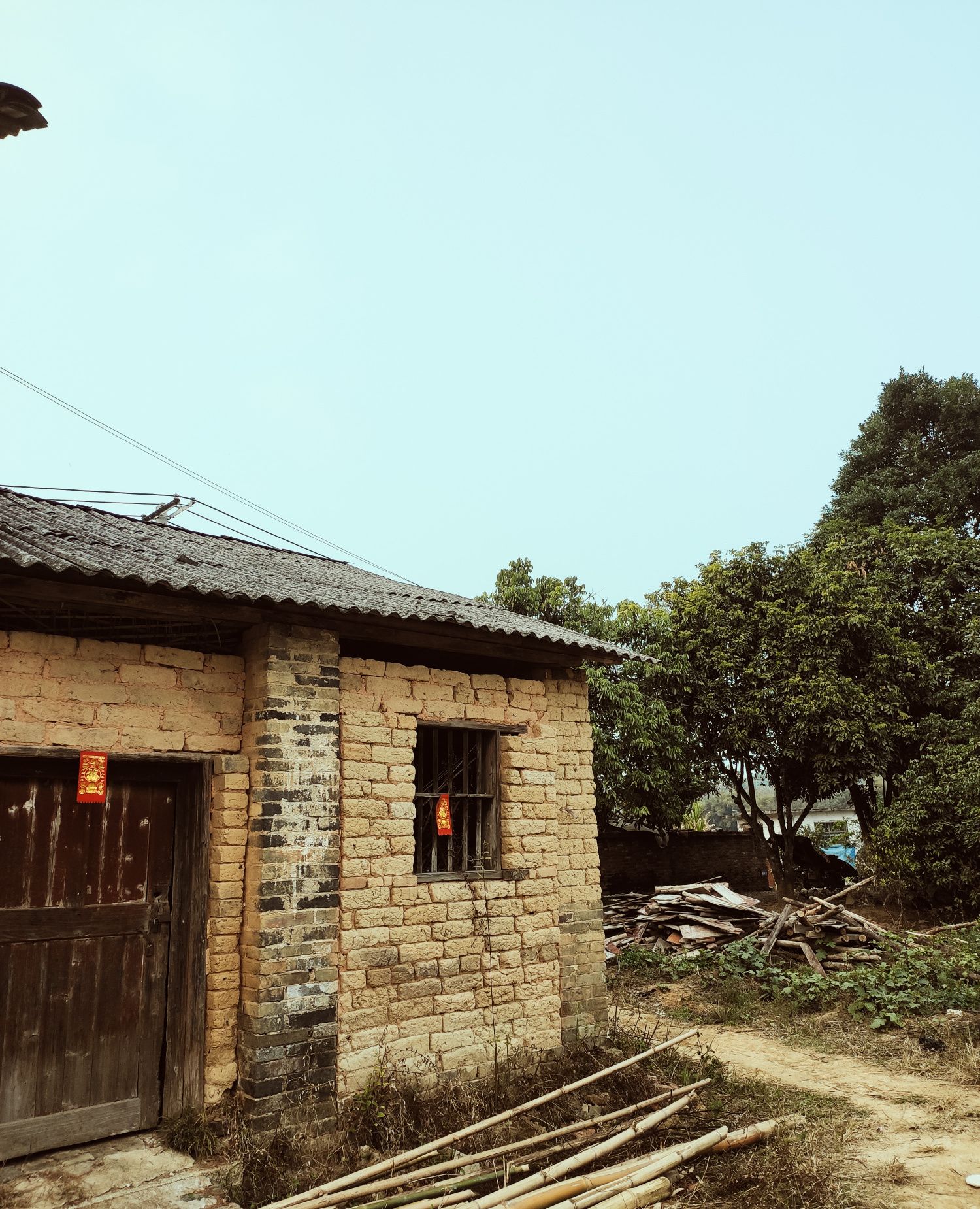 小时候玩耍的地方 只留在记忆里了 看着照片 心里说不出的滋味|老房子