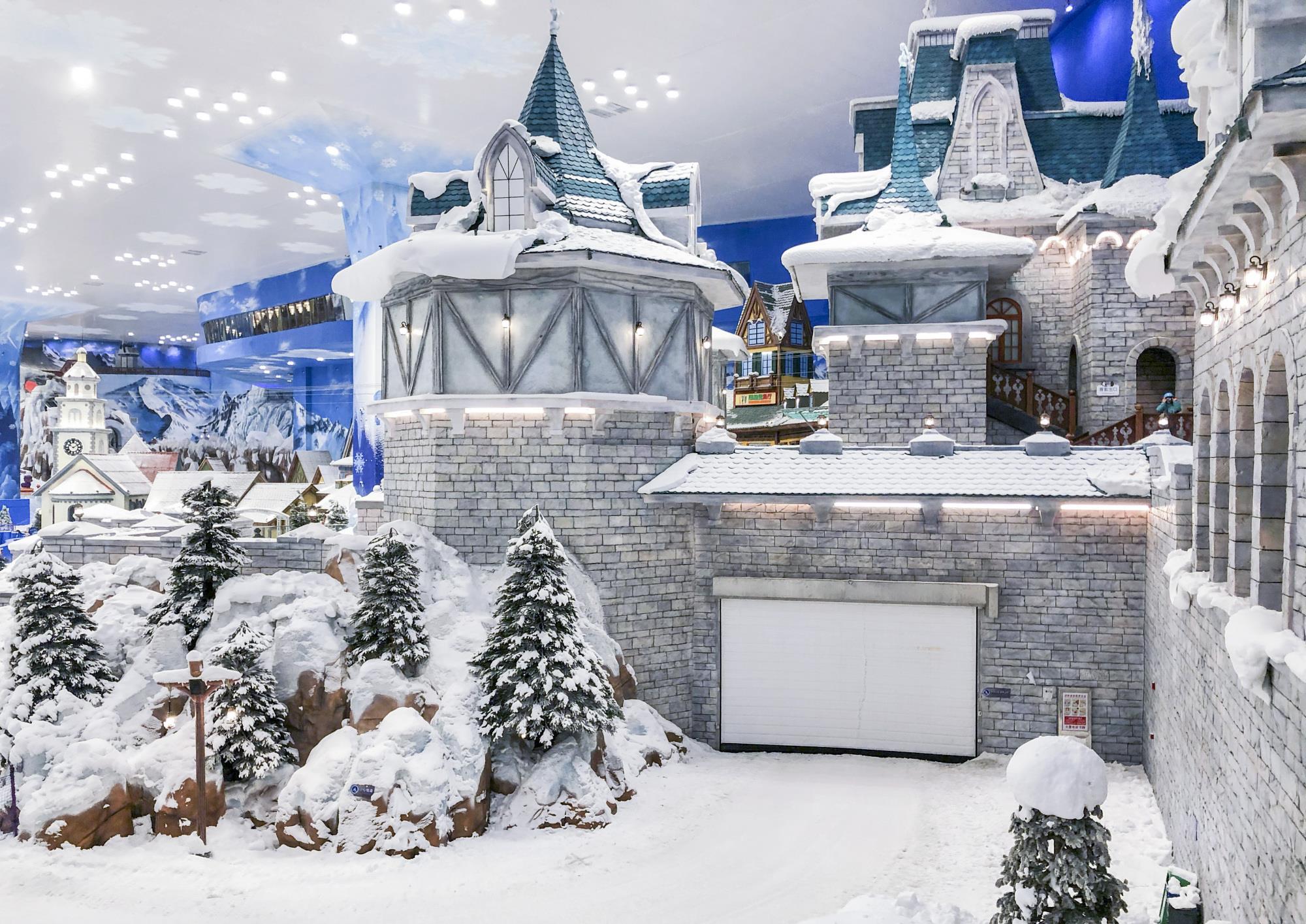 冬季何必去东北?就在长沙便有玩雪的好地方,3万平方的室内雪场