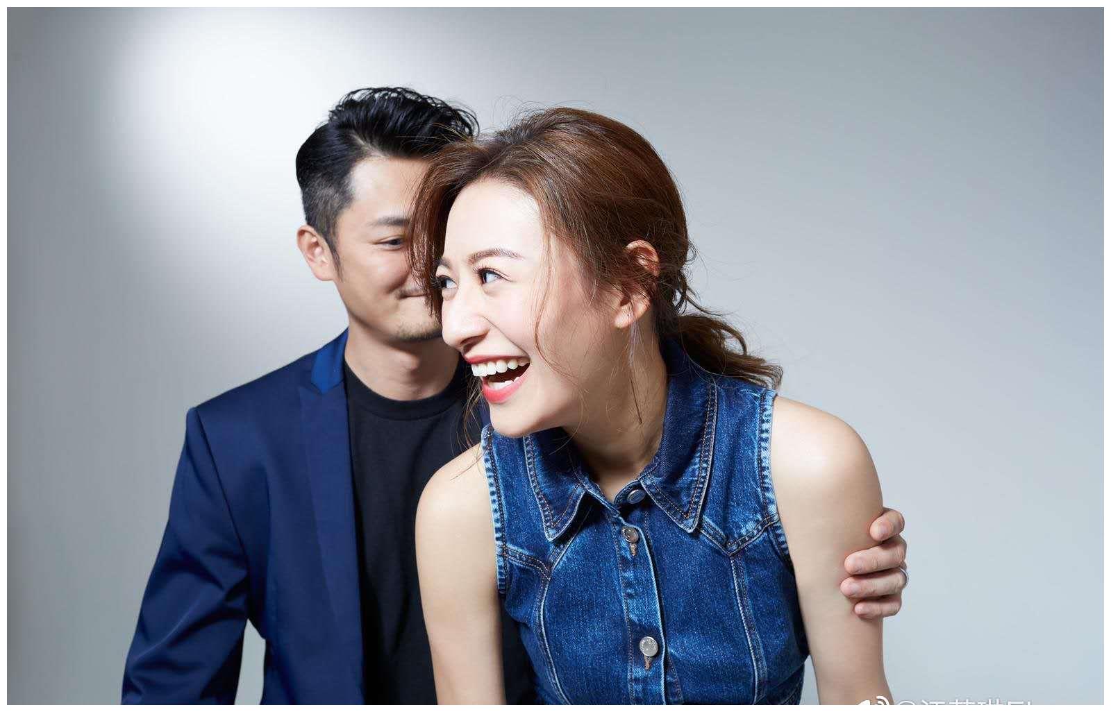 江若琳与老公萧润邦爬山,和友人大玩极限挑战,看到照片后腿软了