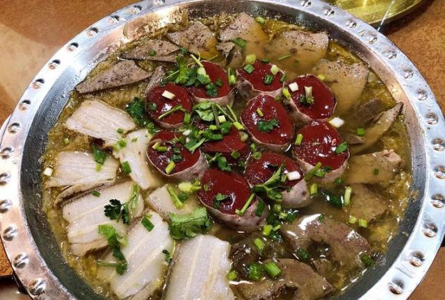南方人没见过的正宗杀猪菜,藏在哈尔滨这6家店里,吃一次忘不了