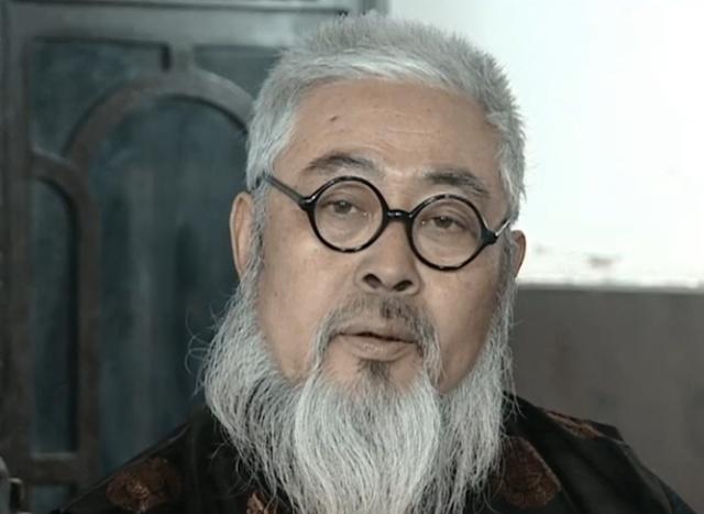 亮剑:谢宝庆是李云龙的"老丈人"?是误会,还是穿帮?