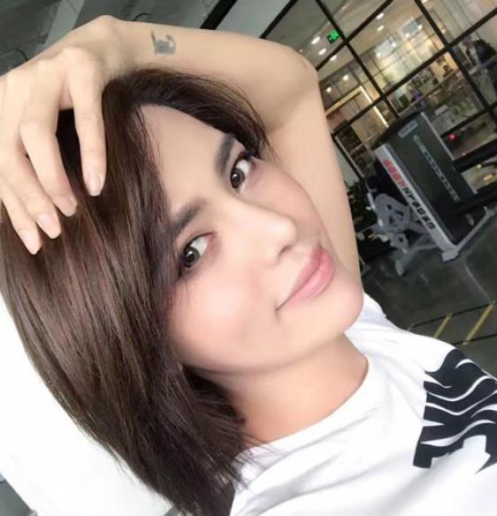 辛巴徒弟"时大漂亮"被官方封号!网友:背锅了