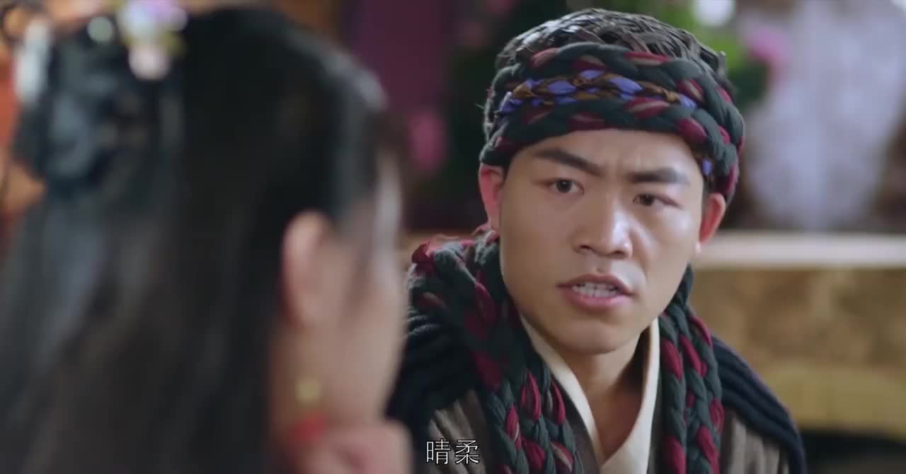 调皮王妃晴柔决定要离开并告知了大同和阿广两人很心疼晴柔