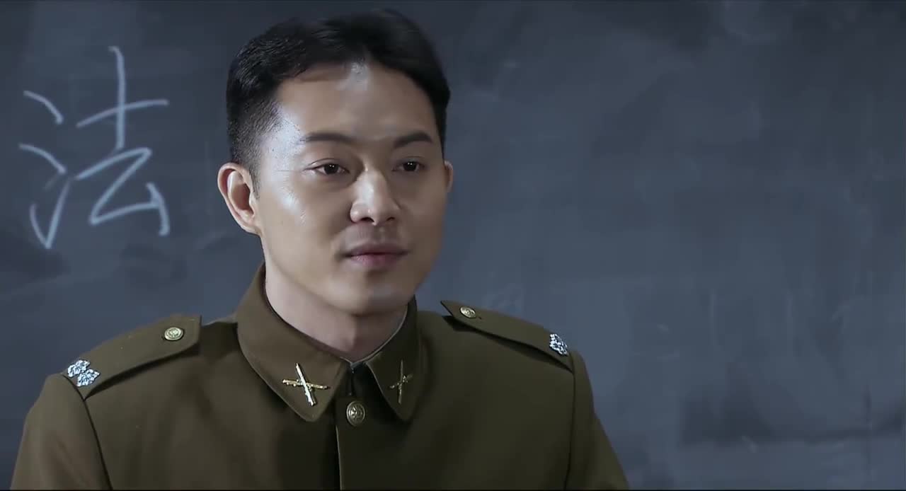 渗透:许忠义给学生们讲书法,真是太霸气了