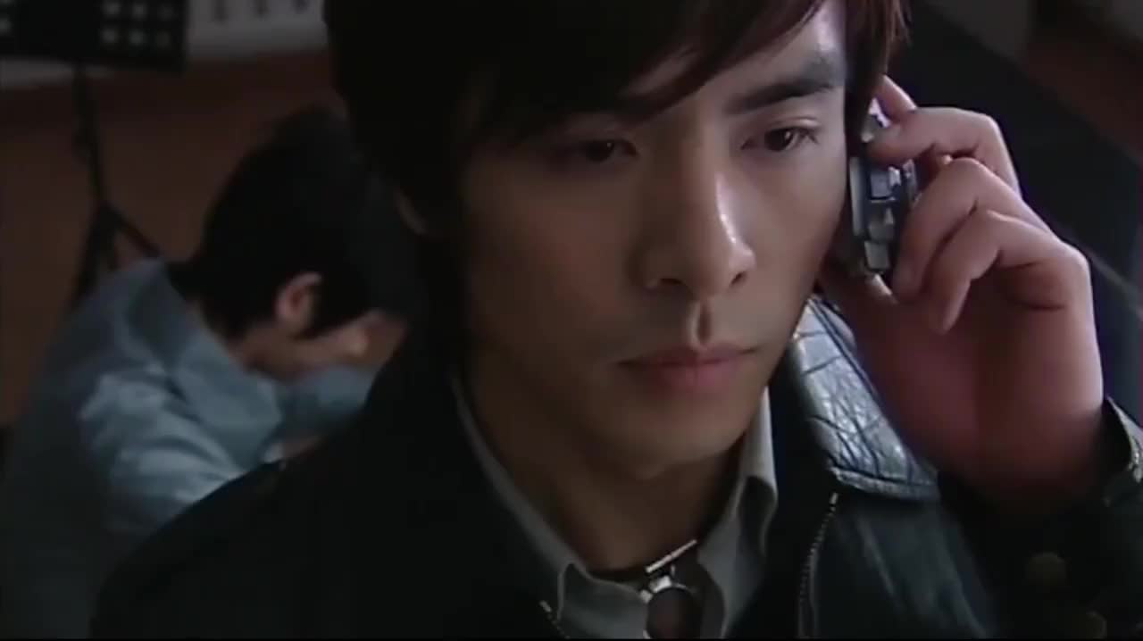 铠甲勇士北淼对张老师只有一个要求就是听话