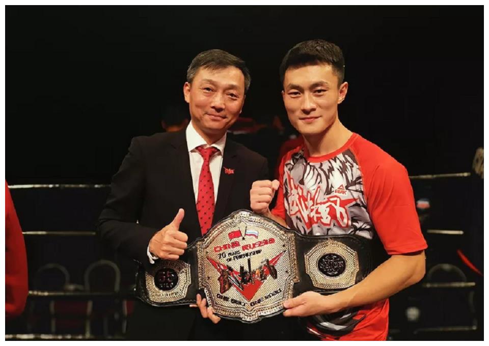 刚ko世界第三,又要打世界第二!刘响明能否击败魏锐?