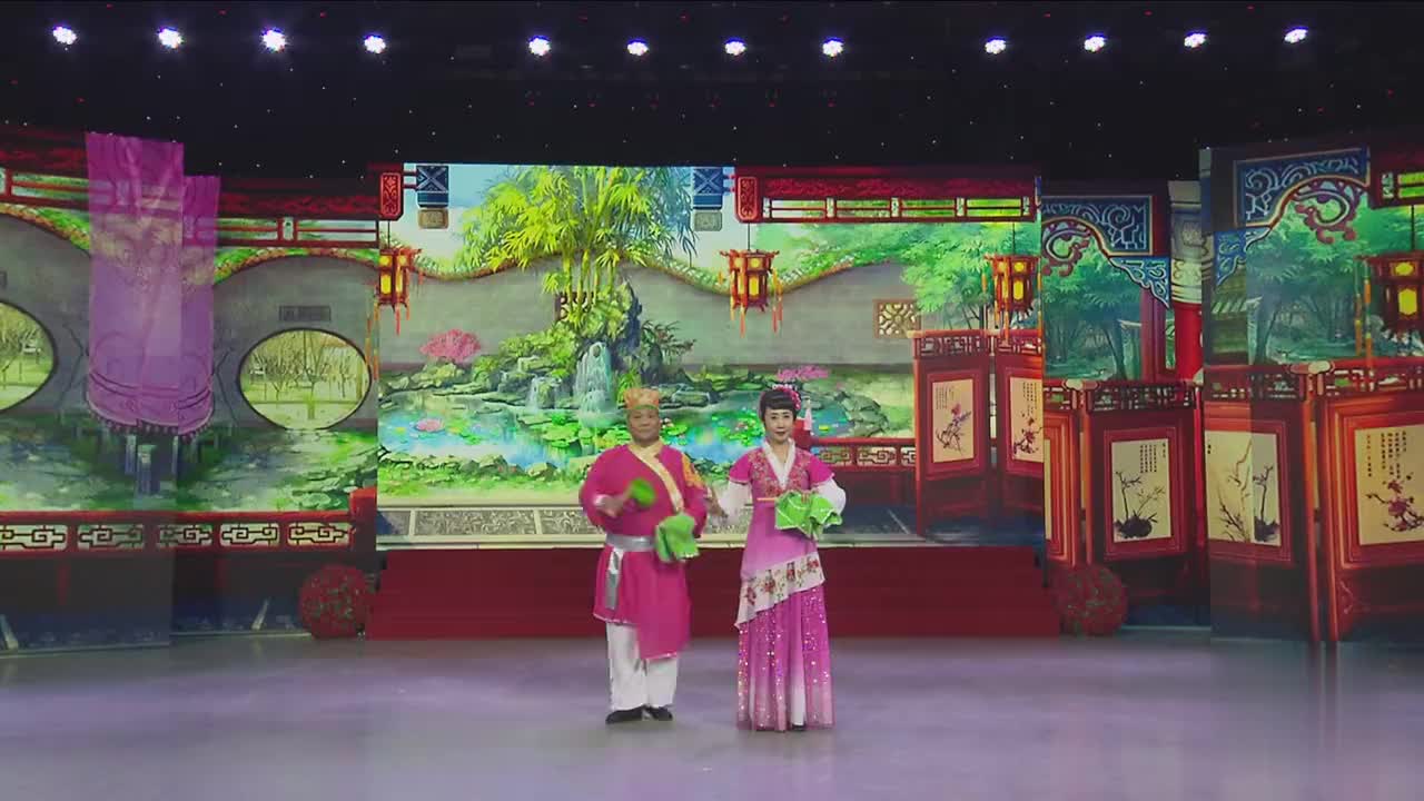 二人转民间老艺人,夫妻唱了30多年二人转,唱的真好