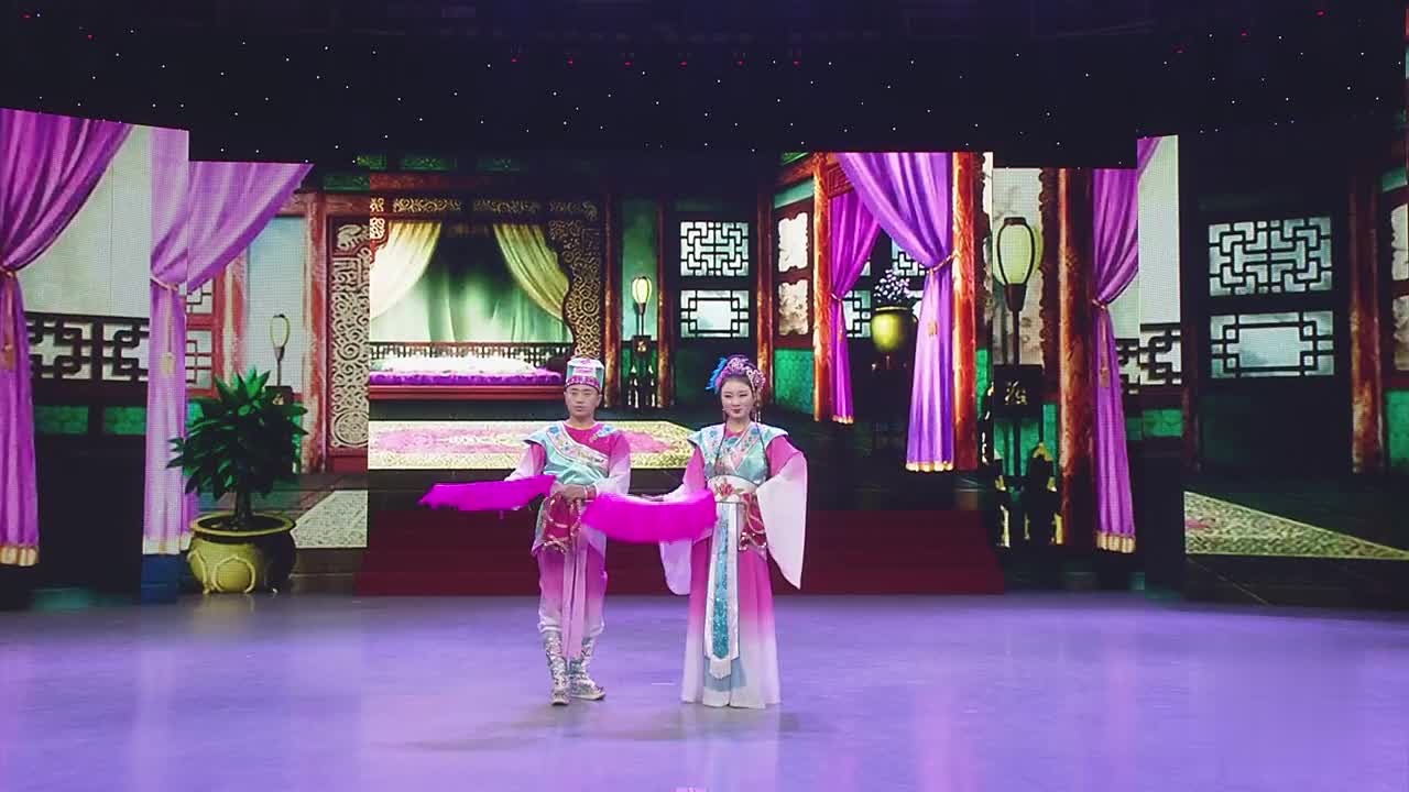 七岁红二人转糊弄妈妈五更,这段戏得细品,越听越有意思
