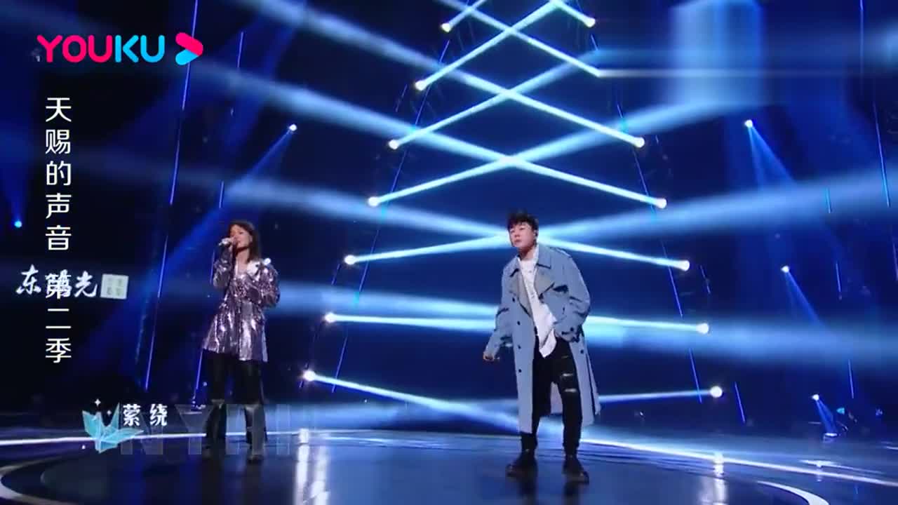 天赐的声音:张钰琪和胡彦斌的和声太劲爆了,像把刀插入人心