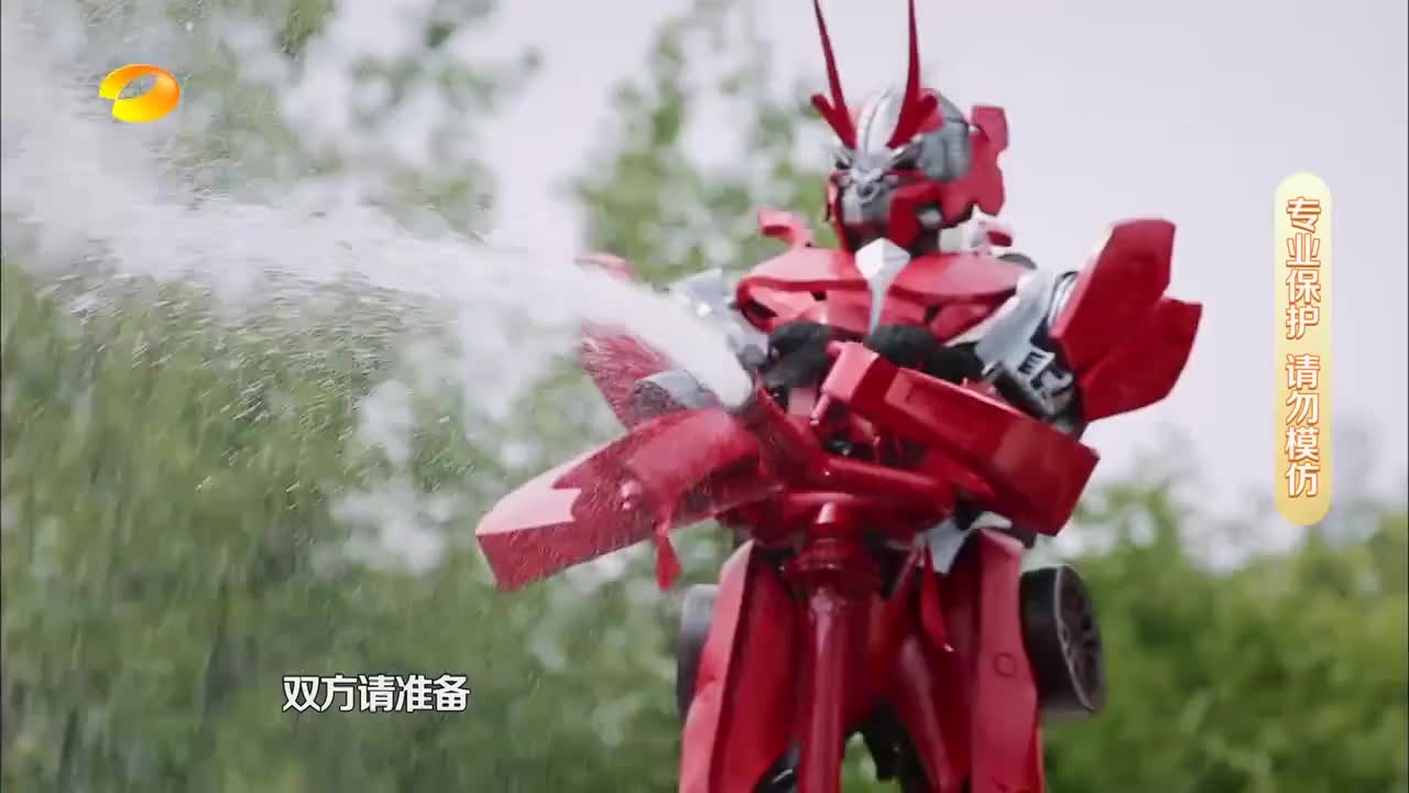 摇啊笑啊桥:绵羊队真不是吃素的,被水喷仍生猛摇桥,秒杀对手