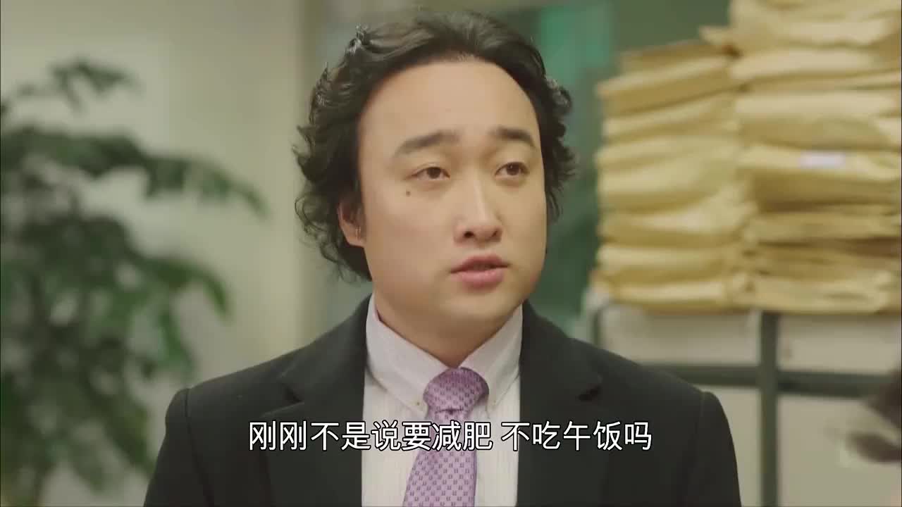 一起用餐吧吴律师真是不好斥候啊事务长真是可怜啊
