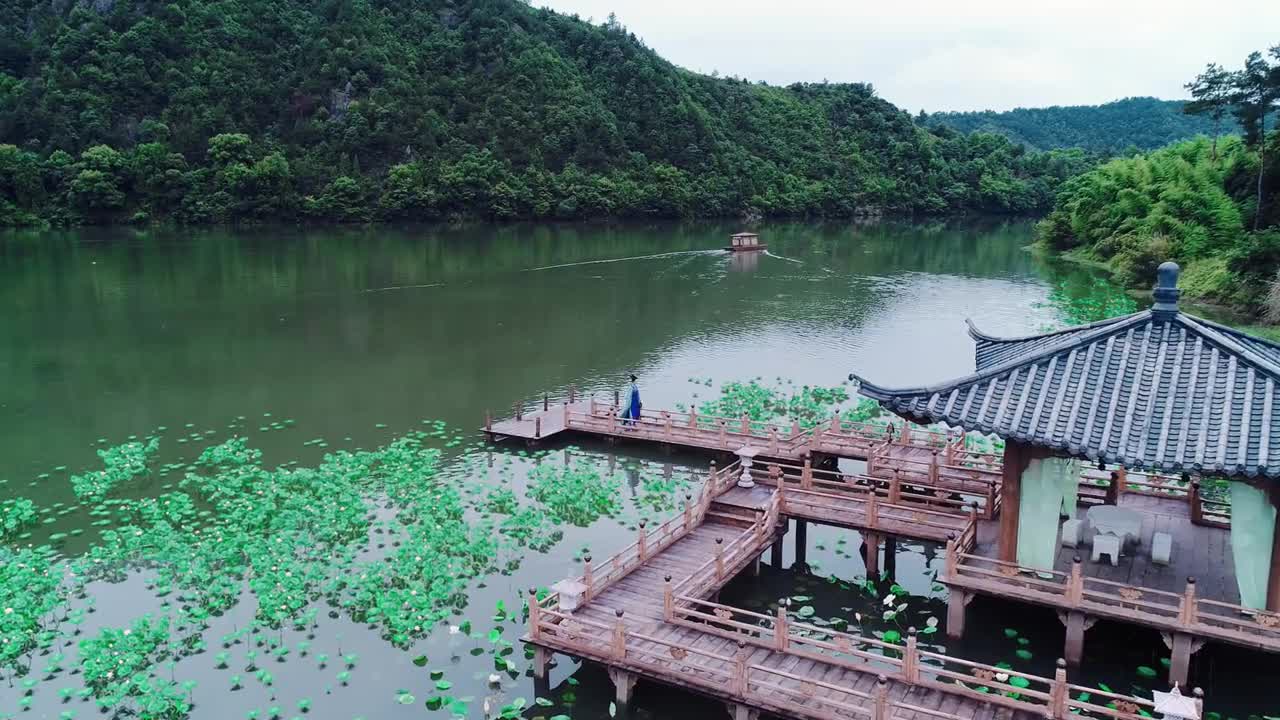 陈情令:江澄魏无羡无法挣脱紫电,偶遇江宗主,紫电认主江枫眠