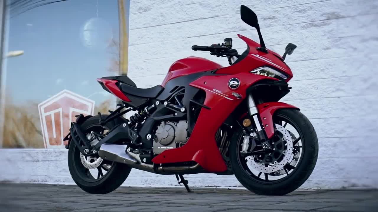 宏义的摩托四缸四缸四缸qjmoto赛600