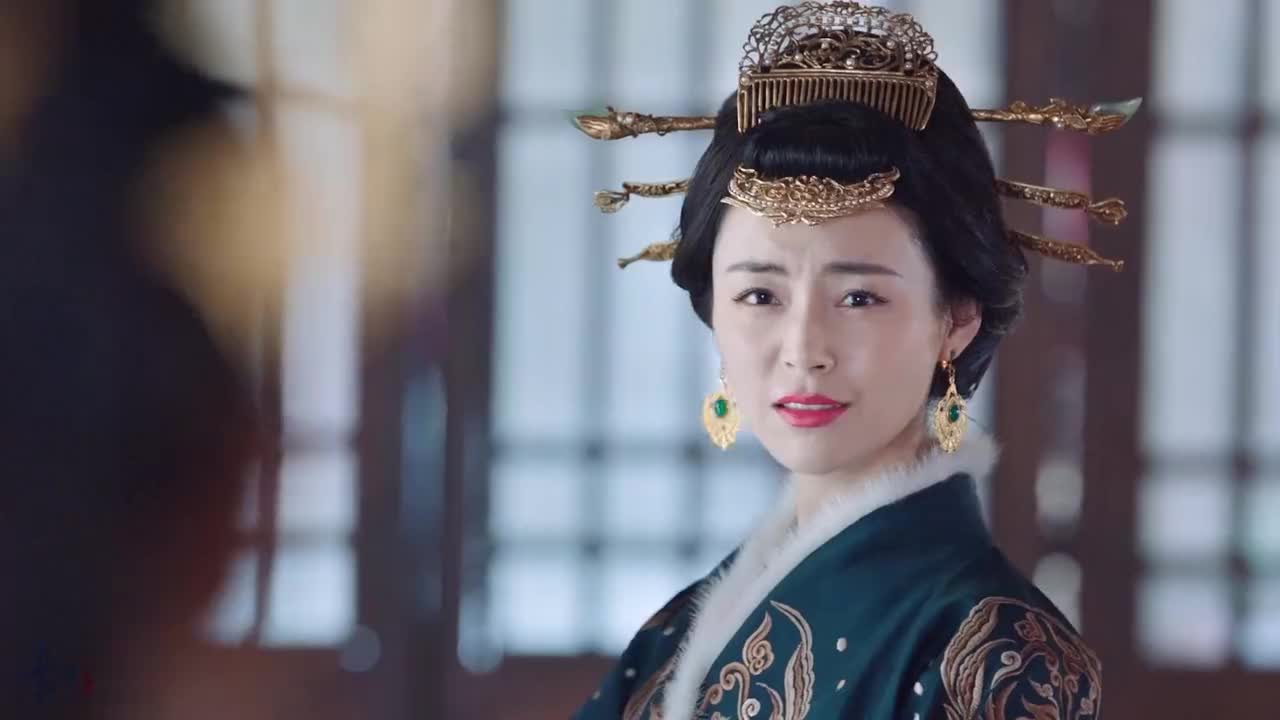 燕云台萧燕燕欲杀二姐萧胡辇哭着下跪求萧太后留一丝情面