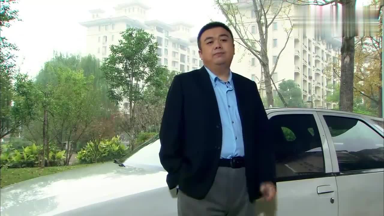 生死相依余达升给钱让他远离老婆不料蓝卓回答让他顿时吃醋