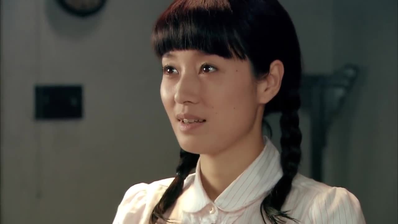 风和日丽世军千里来和小翼表白却误会她交男友落寞离开