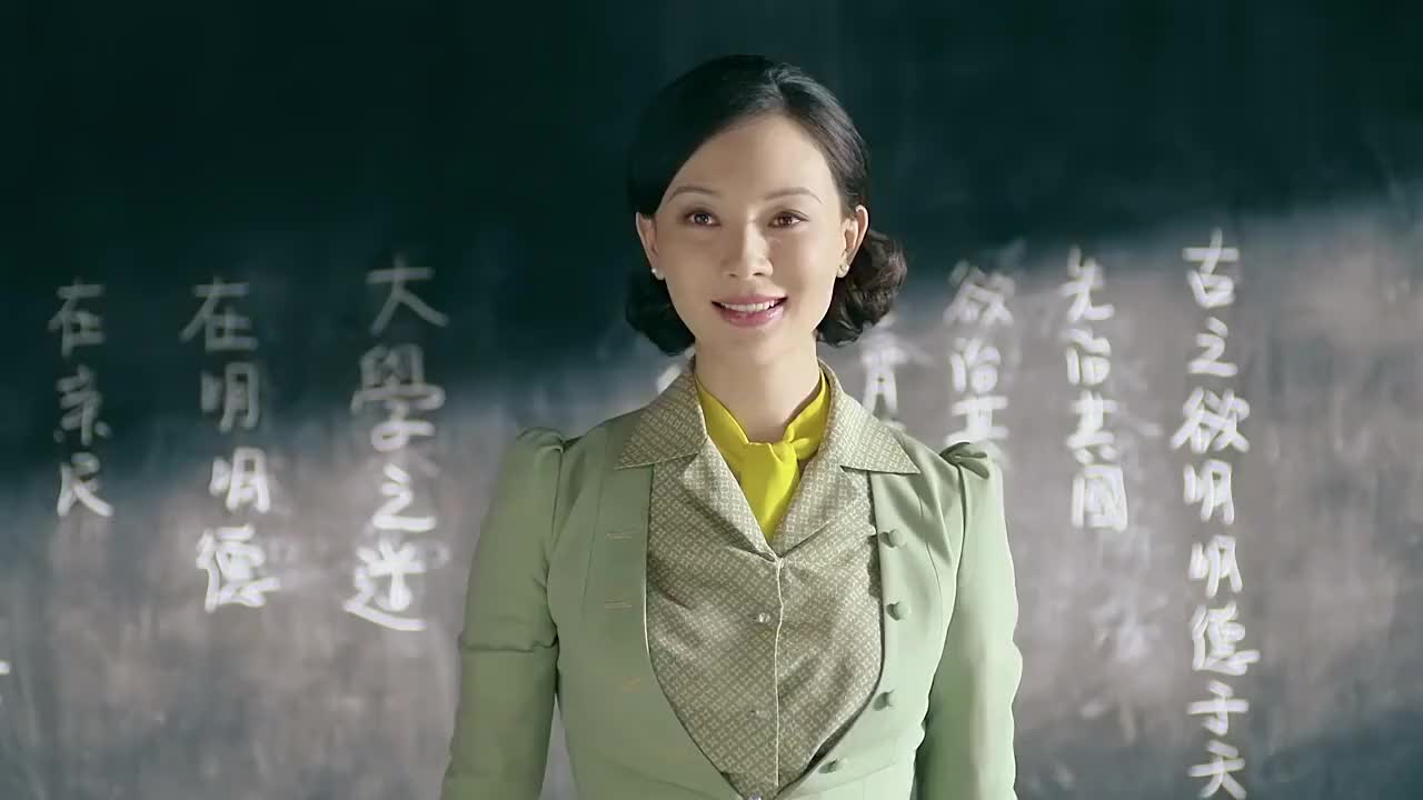 一代枭雄辅堂带素影逛街介绍回龙街真是用心