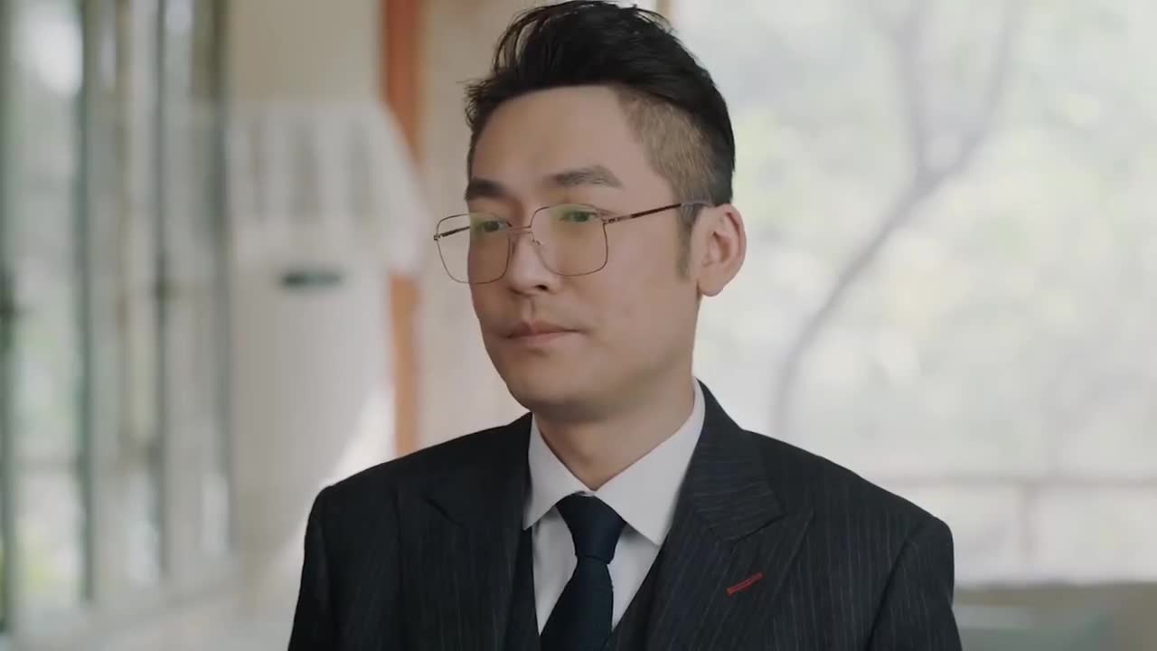 周思远的偏见和自私害了自己的女儿也害了自己的学生